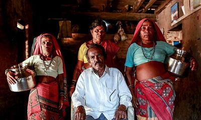 Kỳ lạ: Ngôi làng mà đàn ông lấy nhiều vợ chỉ vì 