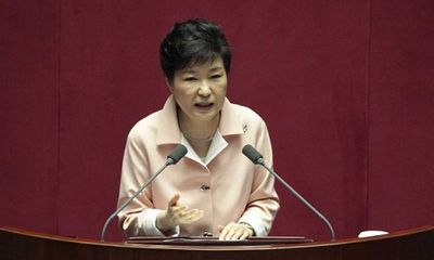 Tổng thống Hàn Quốc tạm thời bị đình chỉ quyền lực