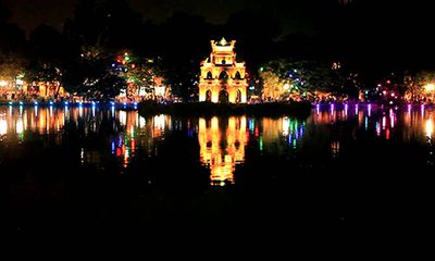 3 địa điểm chụp ảnh buổi tối ở Hà Nội bạn nên ghé qua