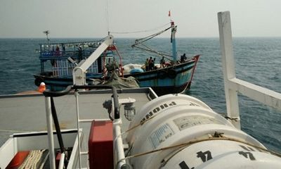 Cứu nạn thành công 7 thuyền viên sau 3 ngày trôi dạt trên biển