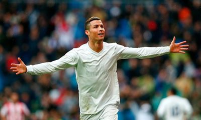 Ronaldo chính thức nhận Quả bóng vàng 2016