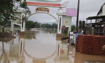 Mưa lớn, thủy điện xả lũ, Thừa Thiên - Huế ngập trong nước