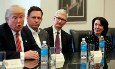 Cuộc gặp “oái oăm” giữa Donald Trump và các CEO công nghệ Mỹ