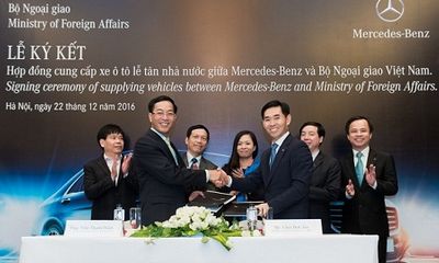 Bộ Ngoại giao chọn Mercedes-Benz S400L chuẩn bị cho Hội nghị cấp cao APEC 2017