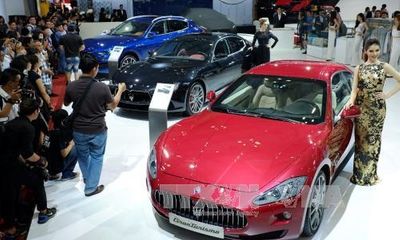 Việt Nam tiêu thụ mức kỷ lục hơn 300.000 xe ô tô