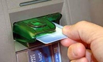 Điều tra băng nhóm người nước ngoài dùng thẻ ATM giả rút tiền