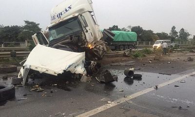 Tai nạn trên cao tốc Hà Nội - Thái Nguyên, 5 công nhân bị thương
