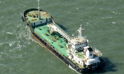 Cướp biển Somalia cướp tàu chở dầu sau 5 năm 