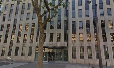 Bom thư phát nổ tại văn phòng Quỹ tiền tệ Quốc tế ở Paris