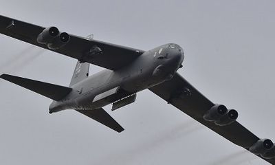 Lầu Năm Góc gửi máy bay ném bom B-52 cùng 400 phi công đến Iraq, Syria 