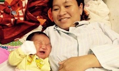 Bé trai sơ sinh nặng 6,1kg chào đời ở Nghệ An