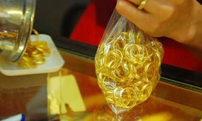 Giá vàng hôm nay 24/3: Vàng SJC giảm thêm 100 nghìn đồng/lượng