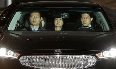 Cựu tổng thống Hàn Quốc Park Geun-hye chính thức bị bắt