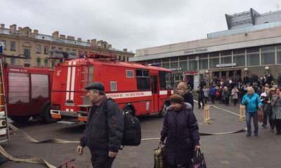 Hiện trường vụ nổ tàu điện ngầm ở St.Petersbur khiến 10 người chết