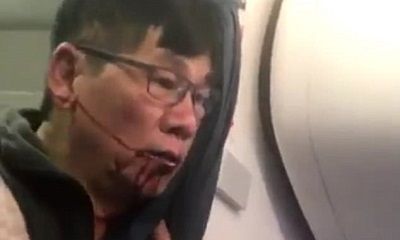 Hành khách bị kéo khỏi máy bay Mỹ là một bác sĩ gốc Việt