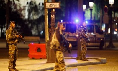 IS nhận trách nhiệm vụ xả súng tại Paris khiến một cảnh sát thiệt mạng