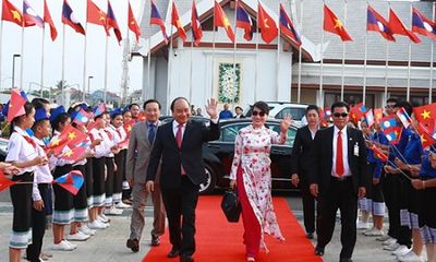 Thủ tướng lên đường dự Hội nghị cấp cao ASEAN 30 tại Philippines