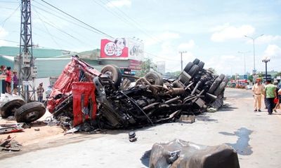 Vụ tai nạn 13 người chết: Tài xế xe tải có biểu biện bất thường?