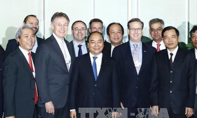 Thủ tướng Nguyễn Xuân Phúc tọa đàm với các doanh nghiệp hàng đầu thế giới