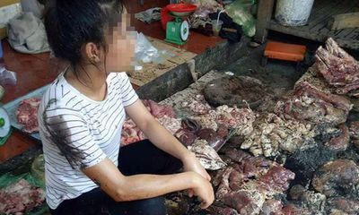 Thịt lợn rẻ bị hắt dầu luyn: Chị Xuyến không được bán thịt lợn chưa qua kiểm dịch