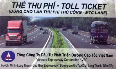 Hôm nay (15/5), bắt đầu thu phí bằng thẻ điện tử trên cao tốc TP. Hồ Chí Minh - Long Thành