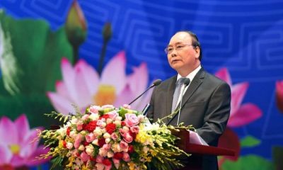 Thủ tướng Nguyễn Xuân Phúc: Đã “gãi đúng chỗ” chứ không phải “ngứa trên đầu, gãi dưới chân”