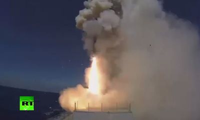 Syria: Tàu khu trục và tàu ngầm Nga phóng 4 tên lửa hành trình vào IS gần Palmyra