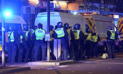 Khủng bố các điểm tại thủ đô London, ít nhất 9 người chết, 20 người bị thương