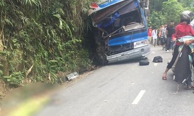 Vụ xe 45 chỗ chở học sinh gặp tai nạn ở Tam Đảo: Tài xế chủ động đâm vào vách núi