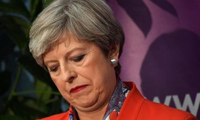 Đảng Bảo thủ mất thế đa số, Thủ tướng Anh bị kêu gọi từ chức