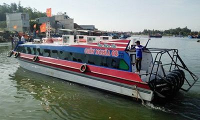 Quảng Ngãi chở đề thi THPT quốc gia 2017 ra đảo bằng tàu siêu tốc