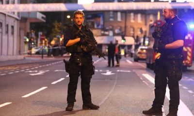 Tài xế lao xe tại London hét lên 'sẽ giết hết người Hồi giáo'