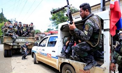 Philippines tổng tấn công, cô lập bước tiến của phiến quân Maute