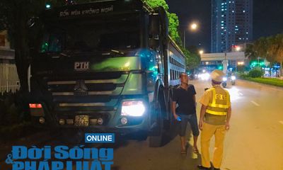 Hà Nội: CSGT xử lý xe tải gắn logo PTH quá tải trên 200%