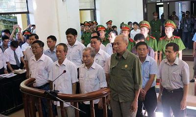 Xử vụ sai phạm đất ở Đồng Tâm: Cán bộ huyện “đổ lỗi” cho cán bộ xã