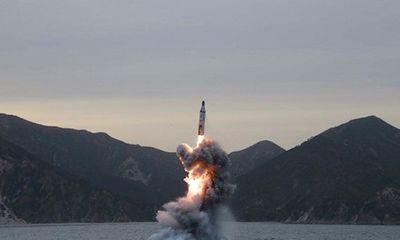 Triều Tiên có dấu hiệu chuẩn bị thử tên lửa đạn đạo phóng từ tàu ngầm