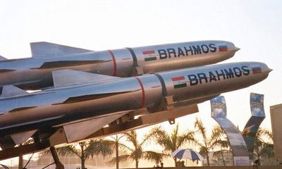Bộ Ngoại giao Việt Nam lên tiếng về thông tin Việt Nam nhận tên lửa của Ấn Độ