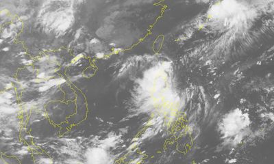 Áp thấp nhiệt đới có khả năng mạnh lên thành bão gần biển Đông