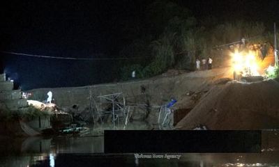 Ngăn dòng chảy, tìm kiếm 3 người mất tích vụ sập cầu ở Tuyên Quang