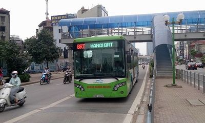 Xe buýt nhanh BRT có quá tải trong giờ cao điểm?