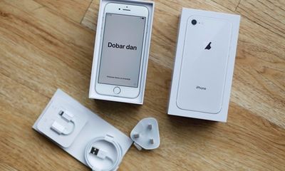 NÓNG: iPhone 8 đã xuất hiện tại Việt Nam, giá 