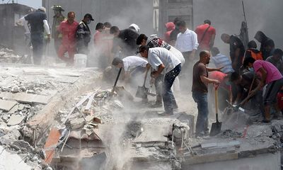 Số người chết trong vụ động đất Mexico lên tới gần 250