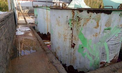 Kho hóa chất lạ rộng 1.000 m2 phát lộ sau bão số 10 ở Quảng Bình