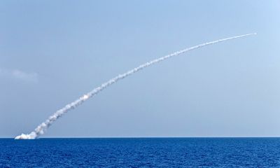 Tàu ngầm Nga phóng 10 tên lửa diệt khủng bố IS ở Syria