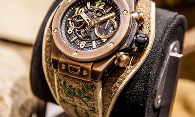 Chiếc đồng hồ Hublot đặc biệt từ da hươu tinh tế và cổ điển, trên thế giới chỉ có 100 chiếc được làm thủ công hoàn toàn
