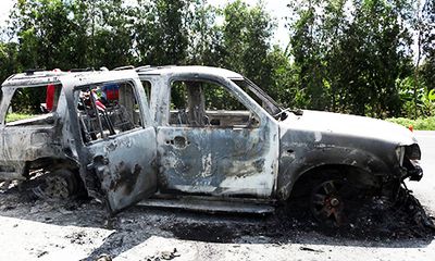 Giám đốc chết trong ô tô bị phóng hỏa: Bị cướp hay thanh toán do mâu thuẫn?
