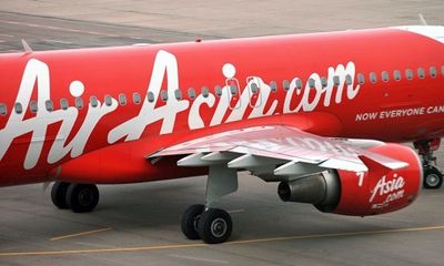 Máy bay AirAsia hạ cánh khẩn cấp giữa không trung, hành khách hoảng loạn