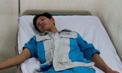 Hà Nội: Công nhân môi trường bị đánh nhập viện trong lúc đang làm việc