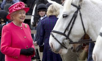 Nữ hoàng Anh kiếm được gần 9 triệu USD tiền thưởng đua ngựa