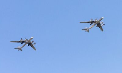 Máy bay ném bom chiến lược Tu-95MS Nga xuất hiện gần Triều Tiên